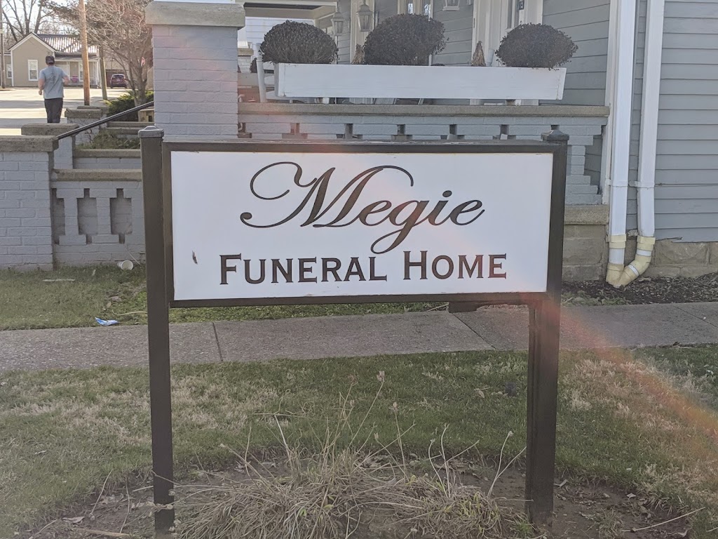 Megie Funeral Home | 104 Spice St, Mt Orab, OH 45154, USA | Phone: (937) 444-2677