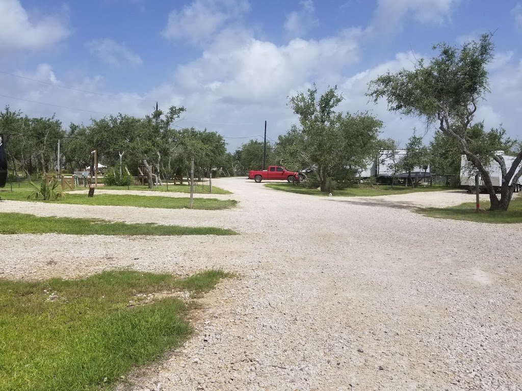 Coastal Hideaway RV Park | 652 TX-35, Rockport, TX 78382, USA | Phone: (361) 557-0082