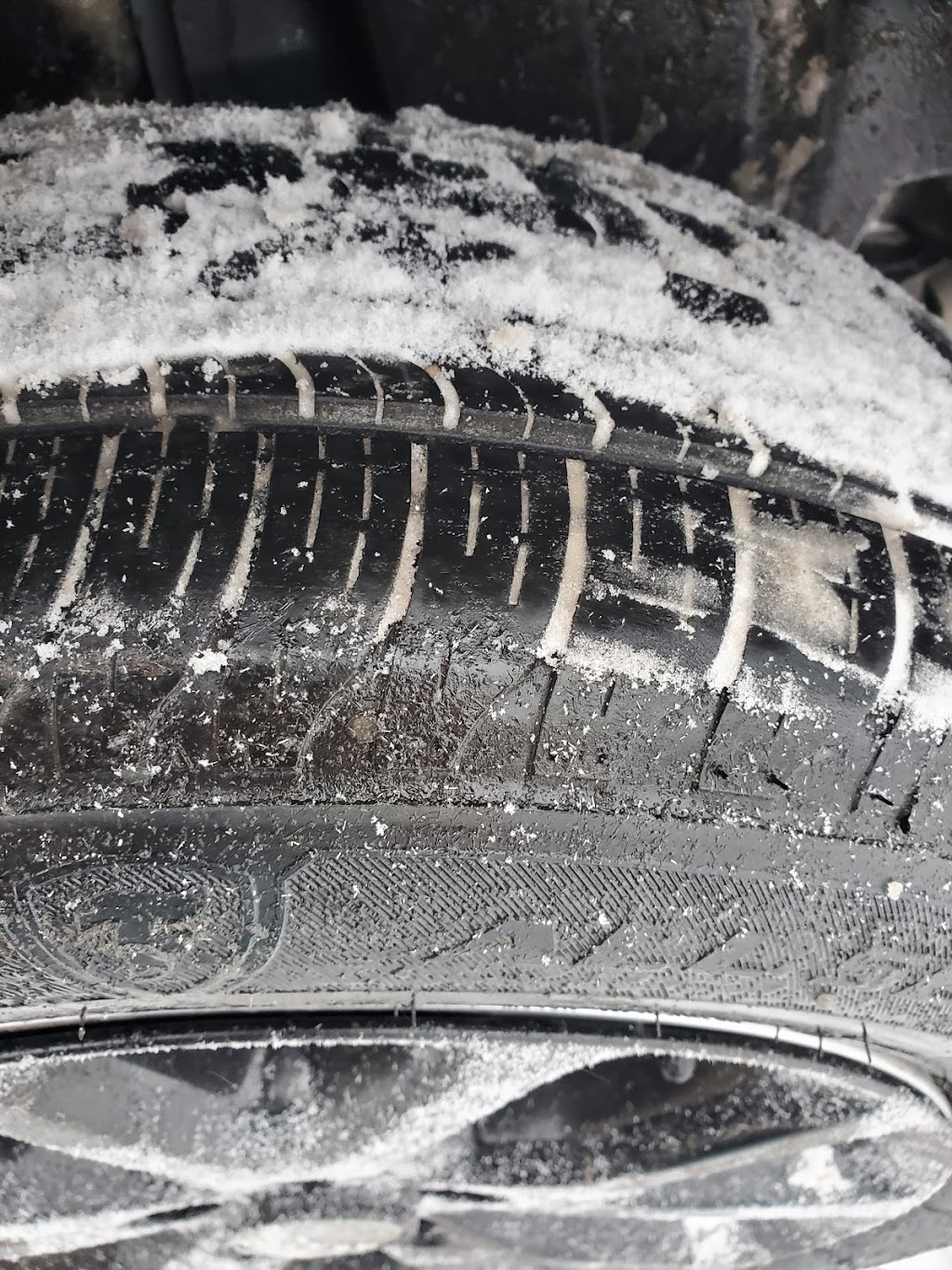 Cassady New and Used Tires | 844 N Cassady Ave, Columbus, OH 43219, USA | Phone: (614) 670-8555