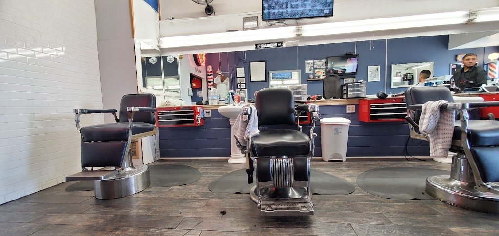 Outsiders Barbershop | 10209 Rosecrans Ave, Bellflower, CA 90706, USA | Phone: (562) 866-4300