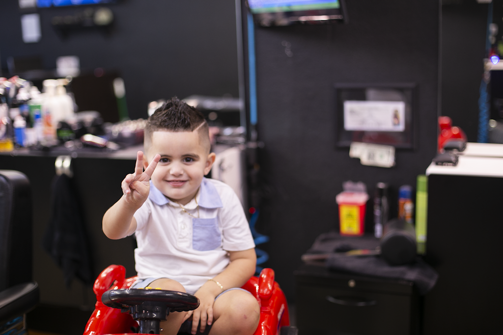 The Style Room Barber & Tattoo | 7017 N Himes Ave, Tampa, FL 33614, USA | Phone: (813) 524-6688