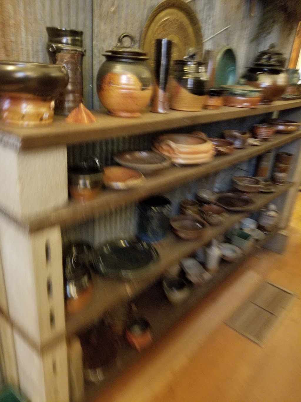 Cedar Creek Pottery | 27639 S 80 Rd, Beatrice, NE 68310, USA | Phone: (402) 228-0138