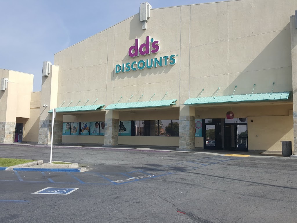 dds DISCOUNTS | 210 W Baseline Rd, Rialto, CA 92376, USA | Phone: (909) 873-9887