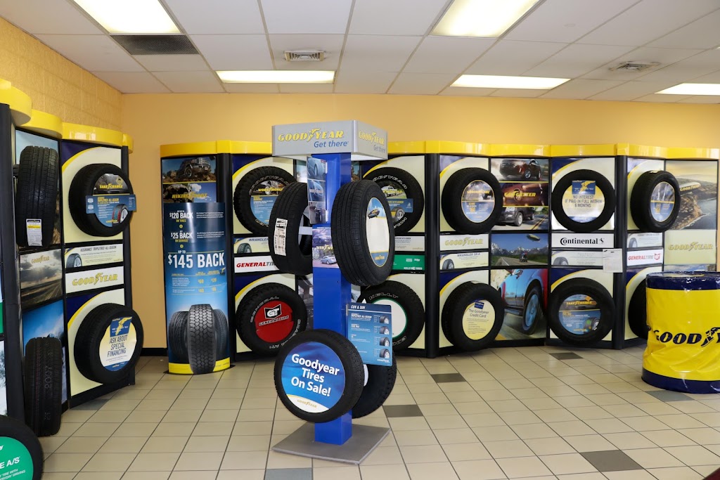 Richlonns Tire & Service Centers | S78 W18755, Janesville Rd, Muskego, WI 53150, USA | Phone: (262) 679-5877