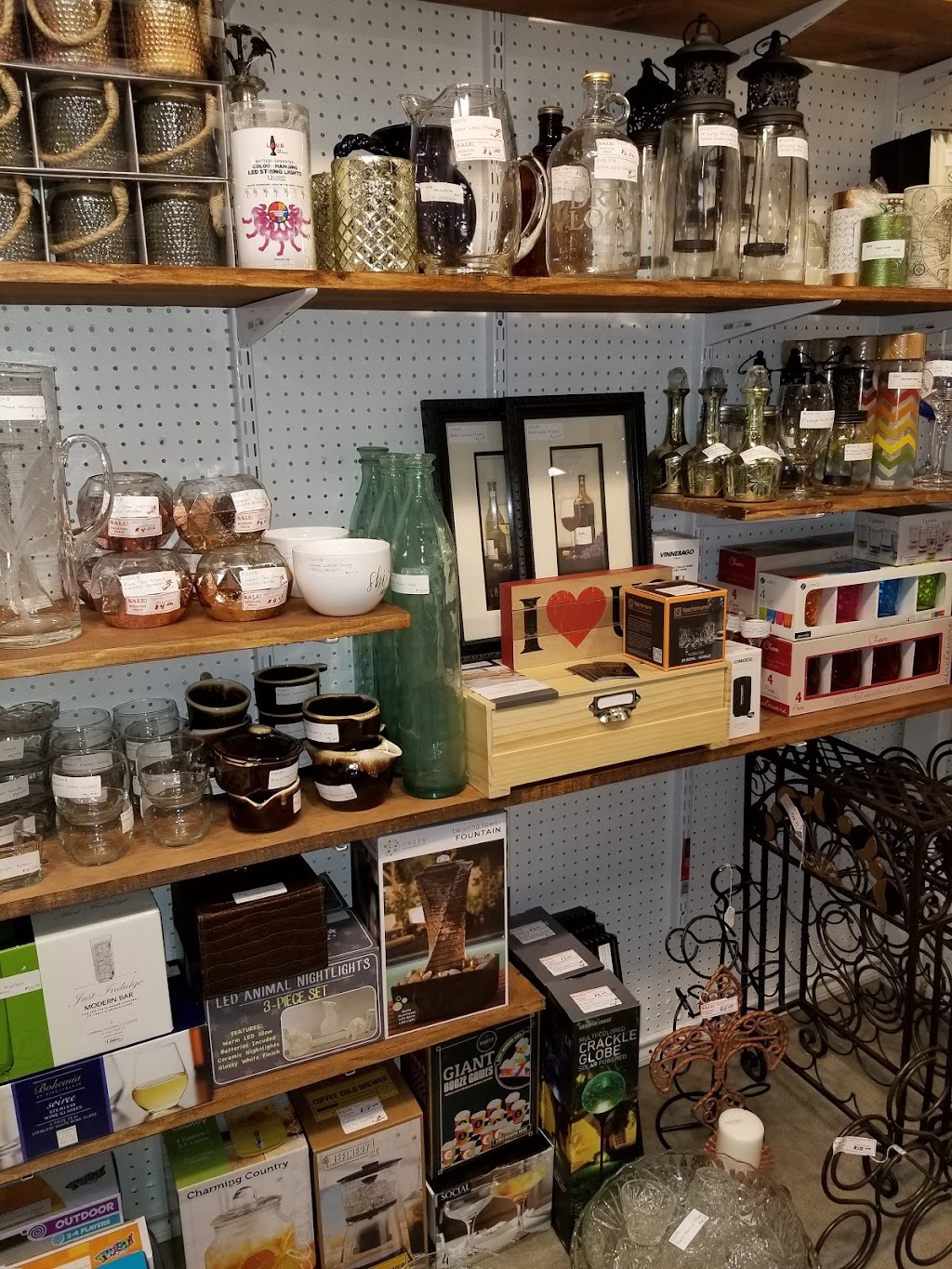 Knick Knacks | 215 W Camp Wisdom Rd #8, Duncanville, TX 75116, USA | Phone: (972) 283-9007