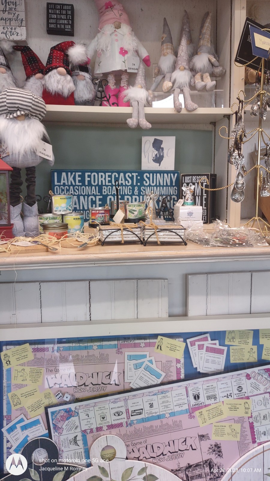 Lets Frame It | 27 E Prospect St, Waldwick, NJ 07463, USA | Phone: (201) 670-7666