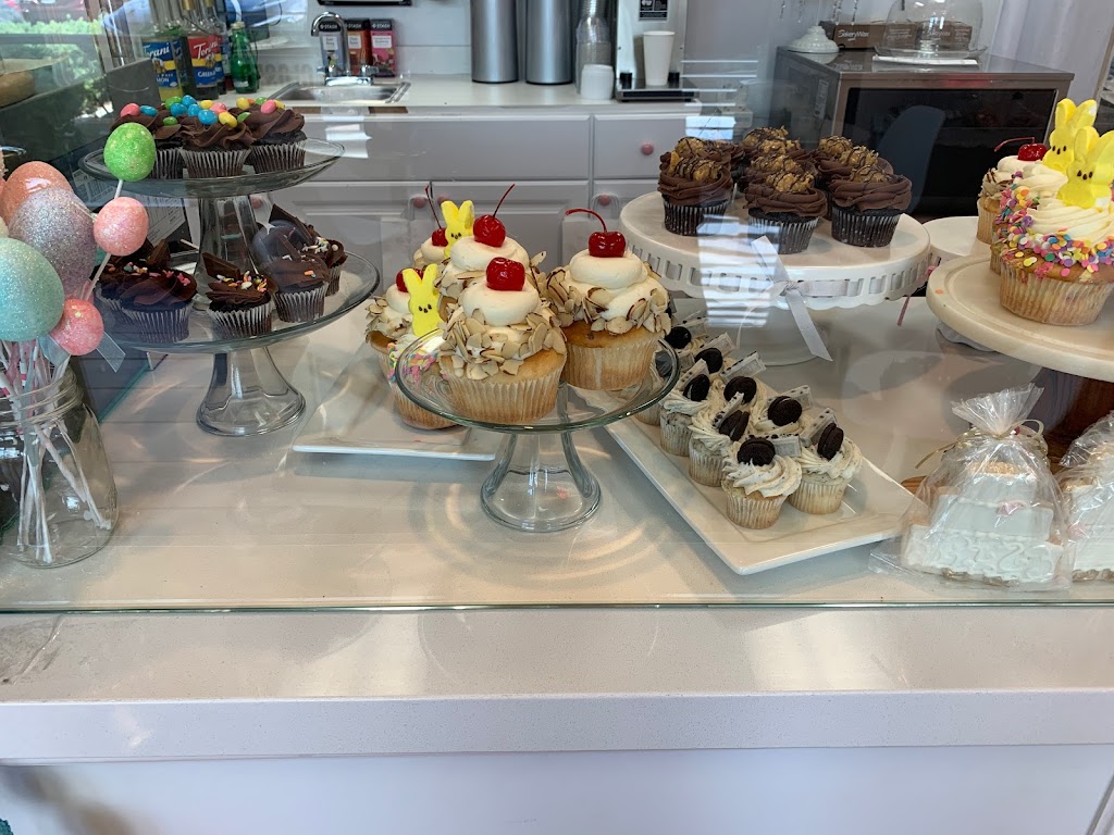 Sweet Life Bakery | 22488 Barton Rd, Grand Terrace, CA 92313, USA | Phone: (909) 533-4600