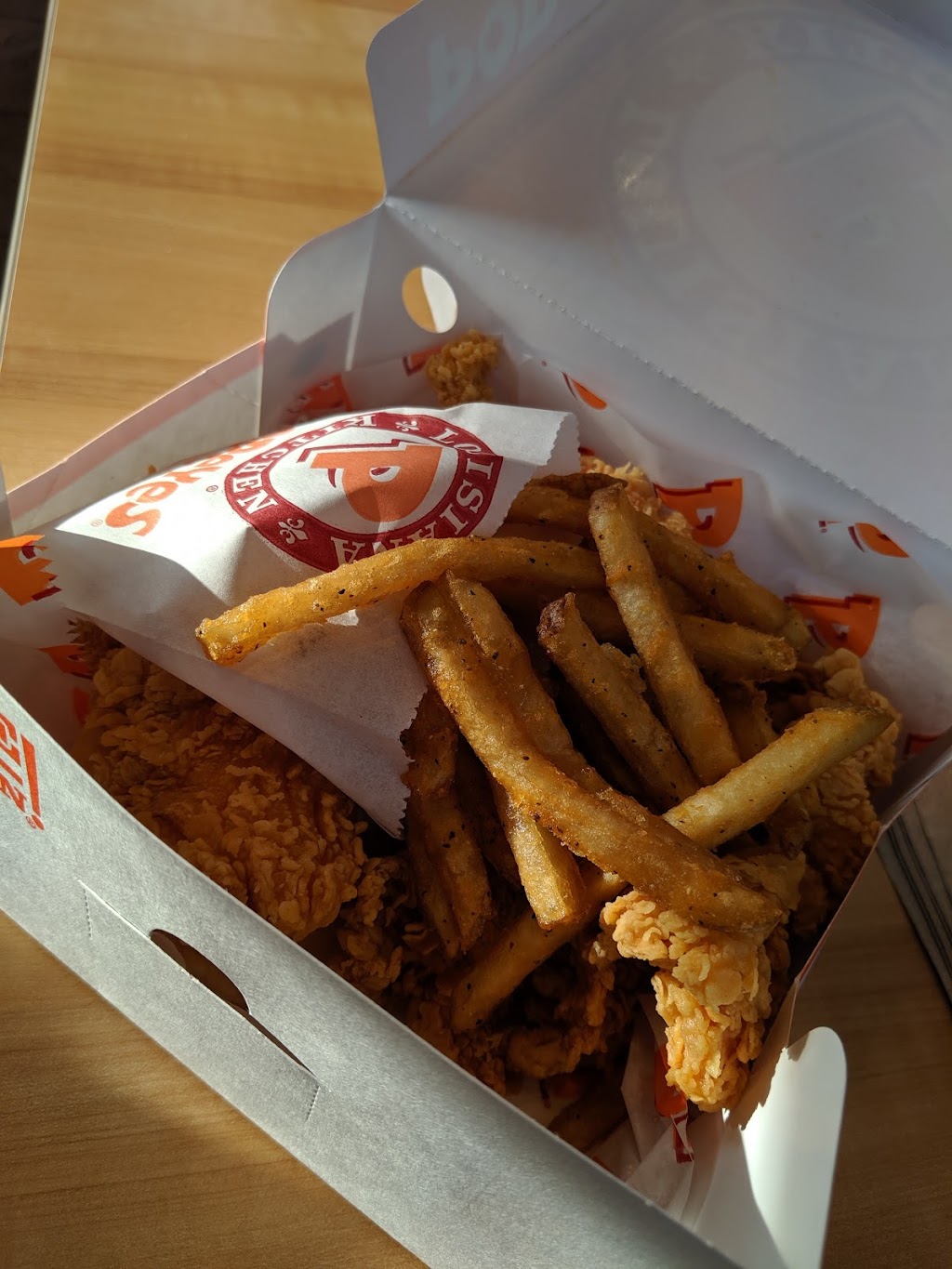 Popeyes Louisiana Kitchen | 8809 Centre Park Dr, Columbia, MD 21045 | Phone: (443) 546-4555