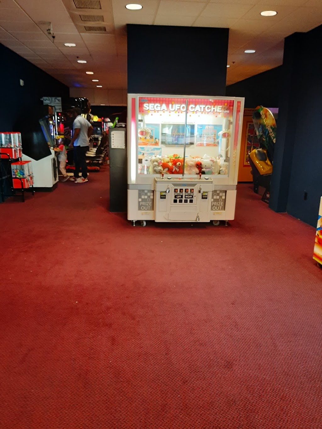 Starlight Cinemas Lakewood Center | Lakewood Center, 5200 Faculty Ave, Lakewood, CA 90712, USA | Phone: (562) 303-5302