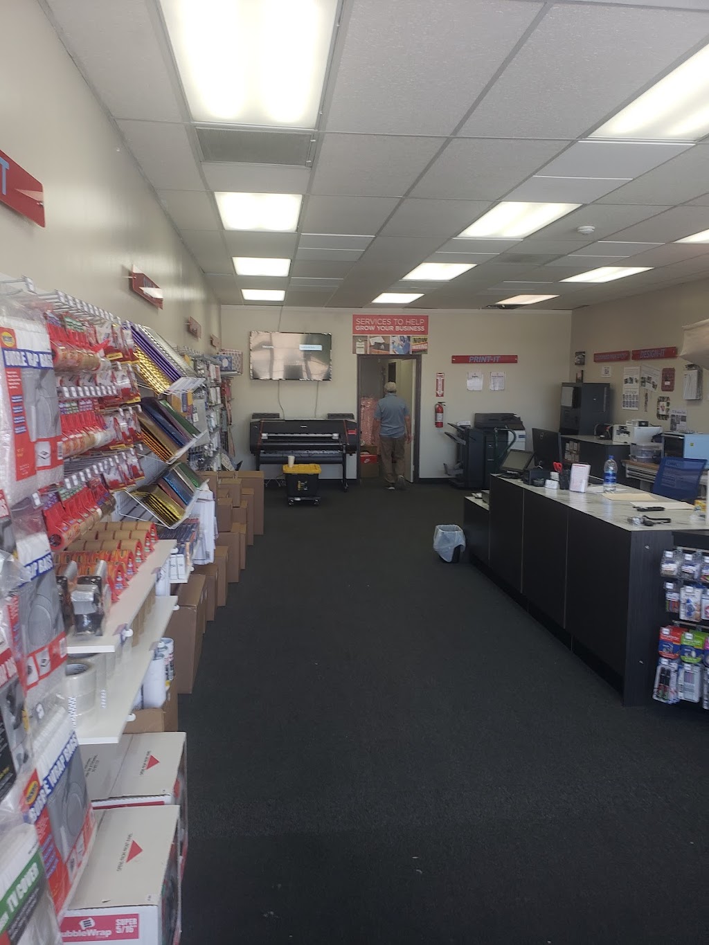 Global Postal & Print | 13728 Hesperia Rd Unit 8, Victorville, CA 92395, USA | Phone: (442) 242-7370