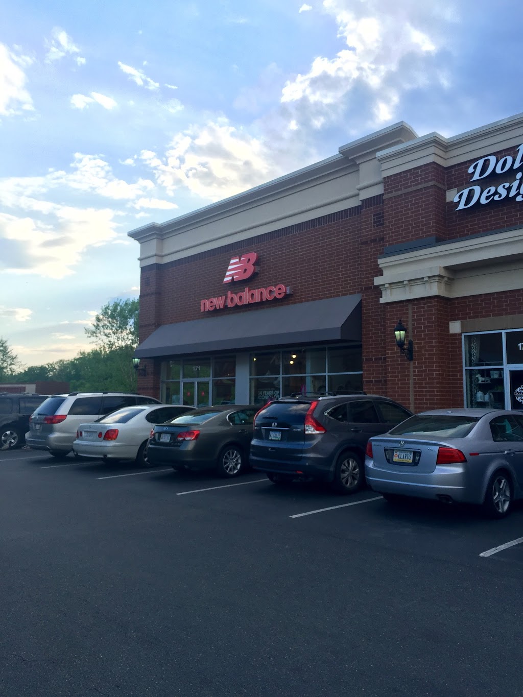 New Balance | 11341 W Broad St #171, Glen Allen, VA 23060, USA | Phone: (804) 955-4801