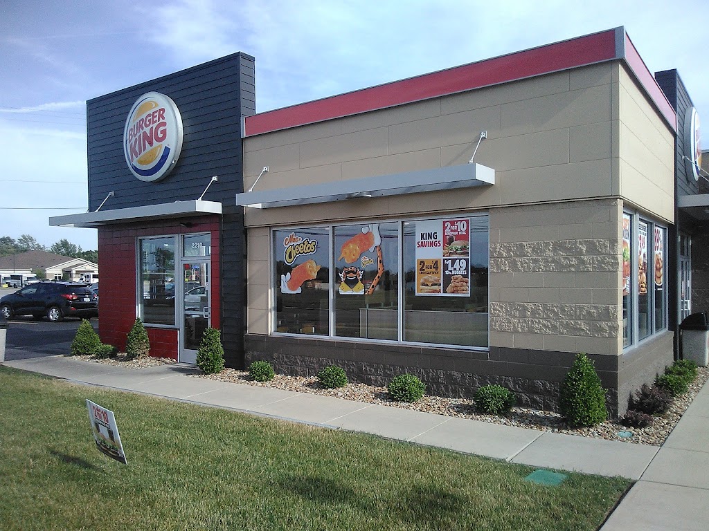 Burger King | 2210 Fairless Dr, Lorain, OH 44055, USA | Phone: (440) 277-6060