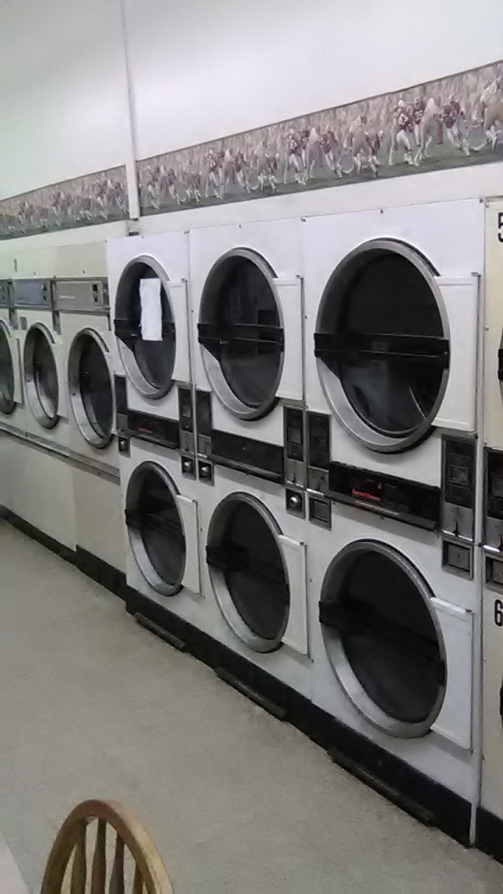 Baltimore Laundromat | 118 N Basil St, Baltimore, OH 43105, USA | Phone: (614) 905-9695