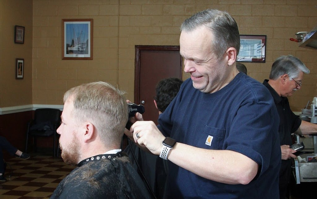 Clemmons Barbershop | 2721 Lewisville Clemmons Rd, Clemmons, NC 27012, USA | Phone: (336) 766-9011