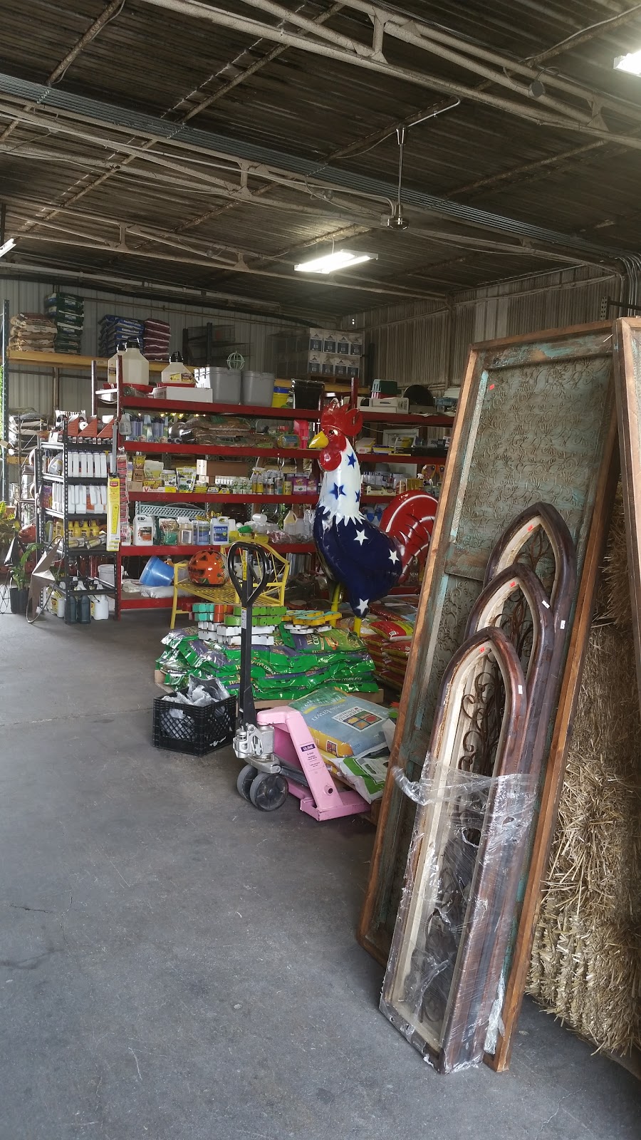Haslet Feed and Farm Market | 100 Main St, Haslet, TX 76052, USA | Phone: (817) 439-0580
