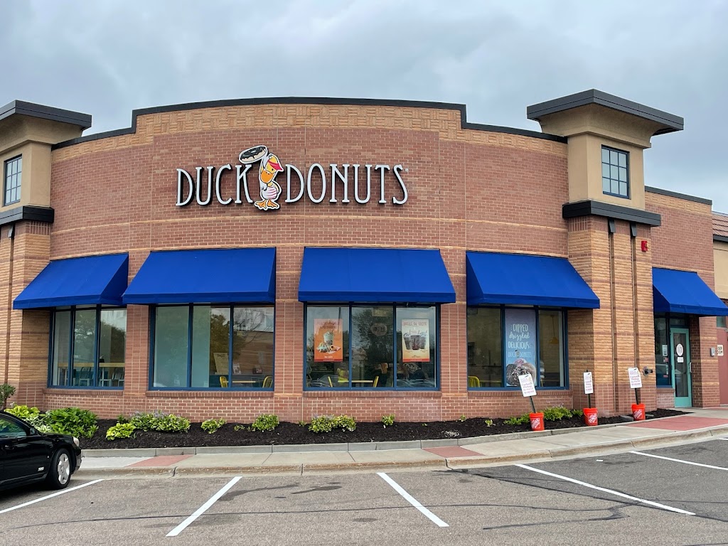 Duck Donuts | 7455 Currell Blvd Suite 107, Woodbury, MN 55125, USA | Phone: (651) 846-9956