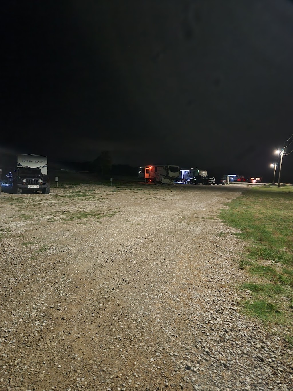 Rv Park - Wilson Way Refuge Ranch | 23998 S State Hwy 78, Trenton, TX 75490, USA | Phone: (469) 591-9283