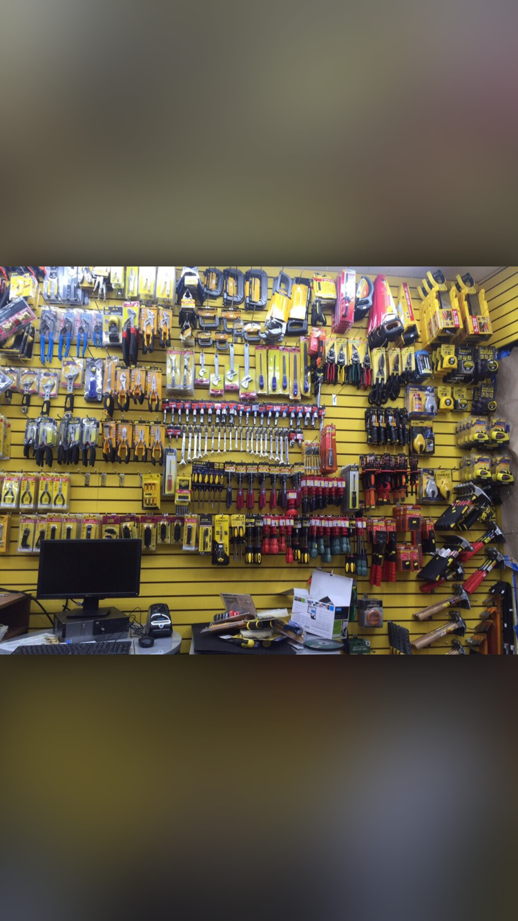 Fresh Pond Hardware | 6609 Fresh Pond Rd, Ridgewood, NY 11385, USA | Phone: (718) 381-7400