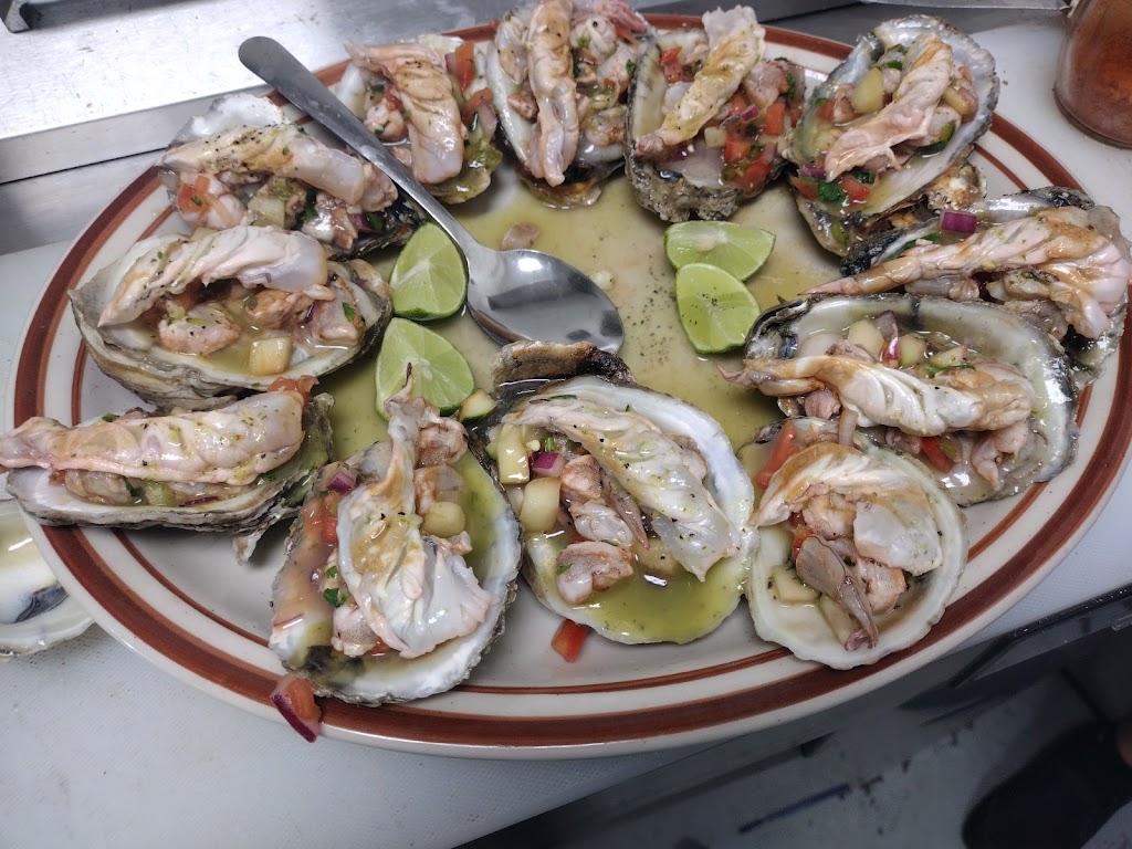 Mariscos El Pariente | 5216 Cleveland Blvd B, Caldwell, ID 83607, USA | Phone: (208) 459-4300