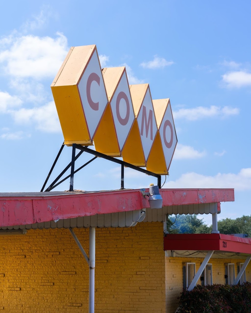 Como Motel | 721 S Central Expy, Richardson, TX 75080, USA | Phone: (972) 235-5266