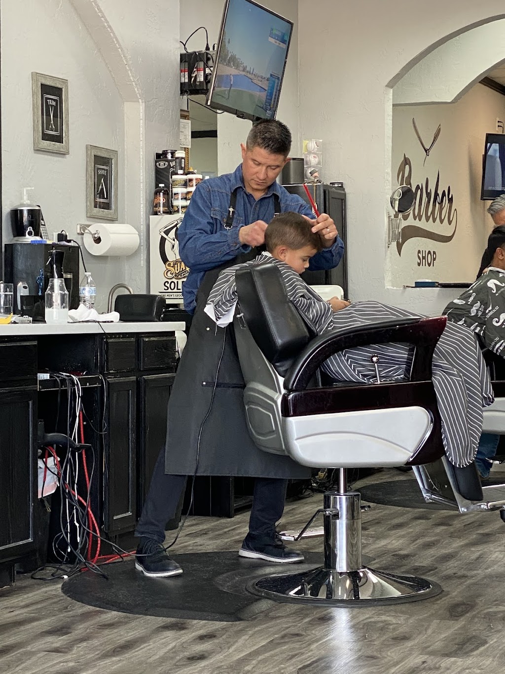 Don Juans Barber Shop | 2201 Long Prairie Rd Suite 109, Flower Mound, TX 75022, USA | Phone: (469) 293-3640