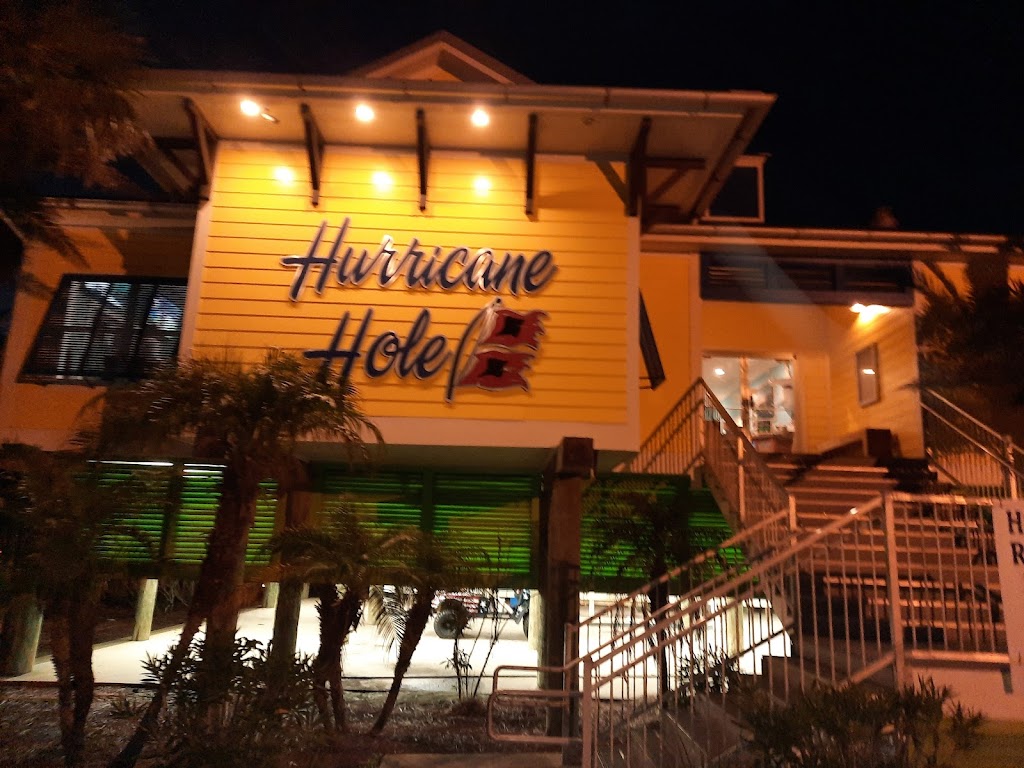 Hurricane Hole Restaurant | 1851 LA-1, Grand Isle, LA 70358, USA | Phone: (985) 787-2220