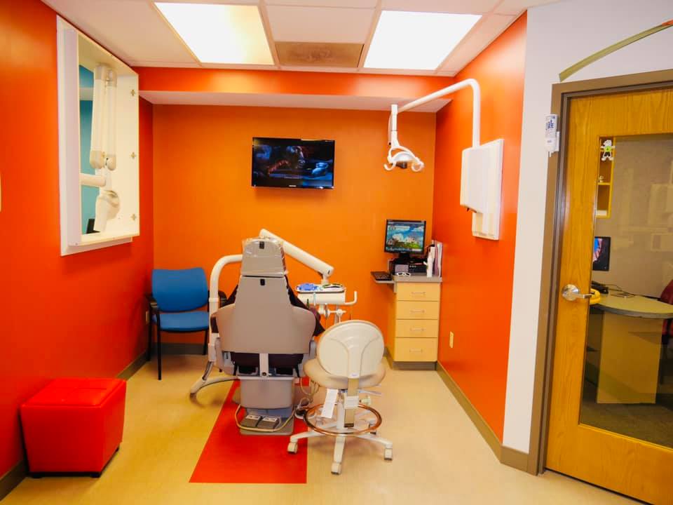 Childrens Dental Zone | 13410 New Halls Ferry Road, Florissant, MO 63033, USA | Phone: (314) 830-9663