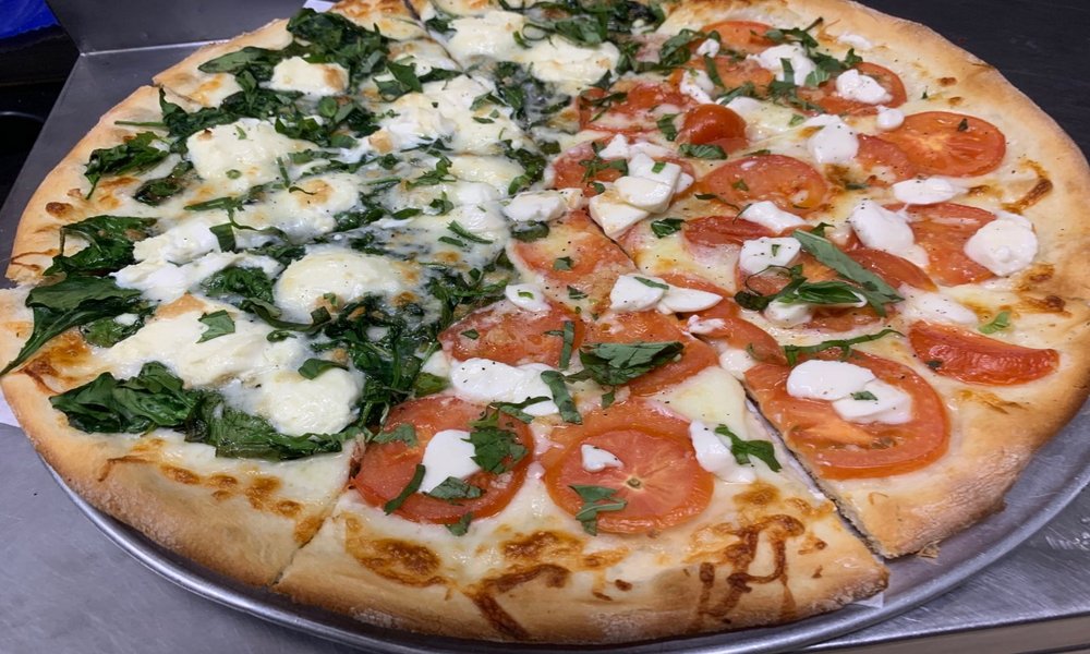 Alfredos Pizzeria | 1417 University Ave, San Diego, CA 92103, USA | Phone: (619) 539-7206