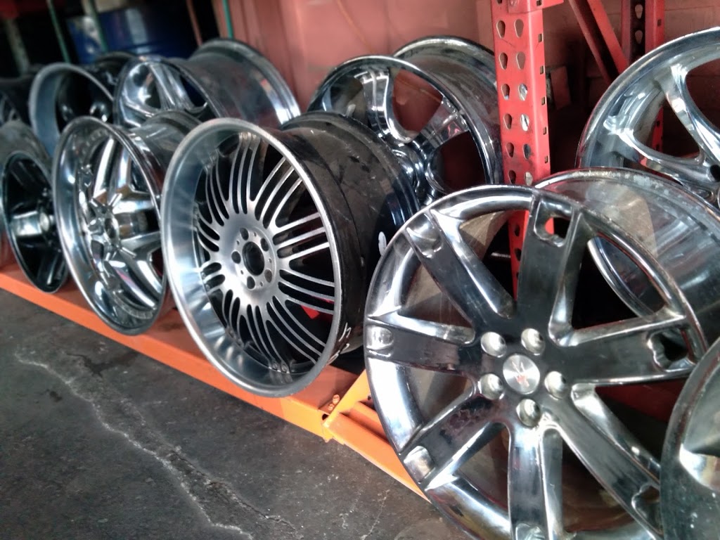 Jacqueline wheels and tires | 1901 W 5th St, Santa Ana, CA 92703, USA | Phone: (714) 310-7912