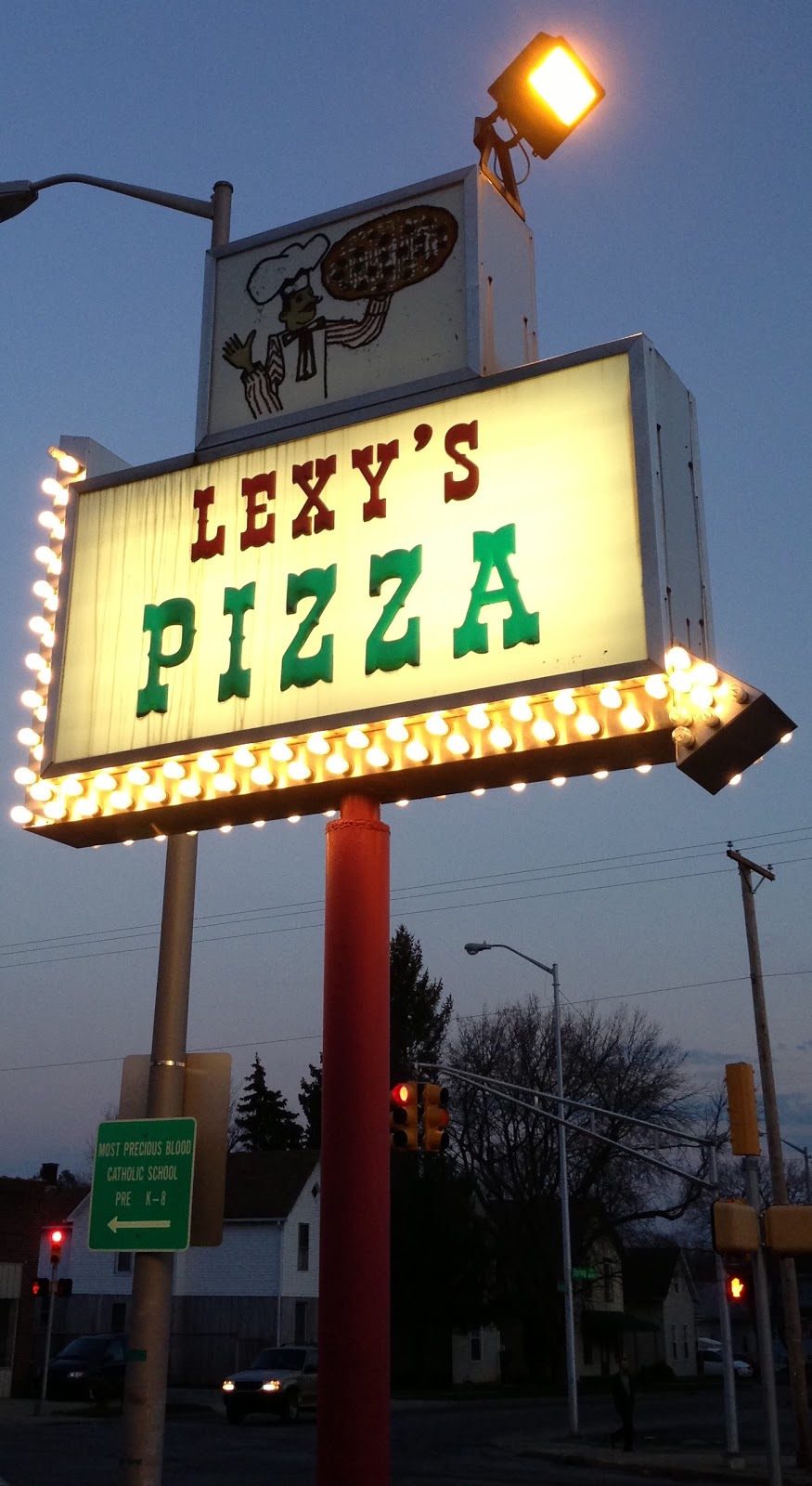 Lexys Pizza | 908 Spring St, Fort Wayne, IN 46808, USA | Phone: (260) 424-1640