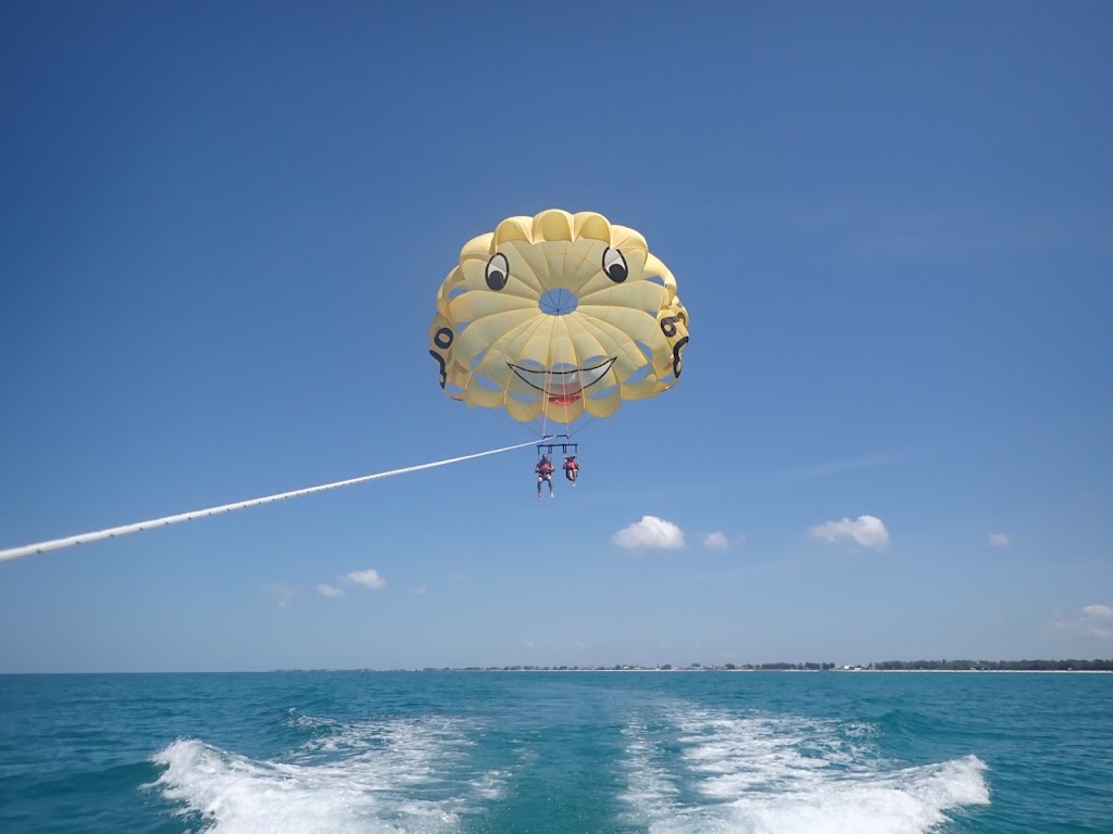 YOLO Parasailing & Adventures | 135 Bridge St, Bradenton Beach, FL 34217, USA | Phone: (941) 778-5000