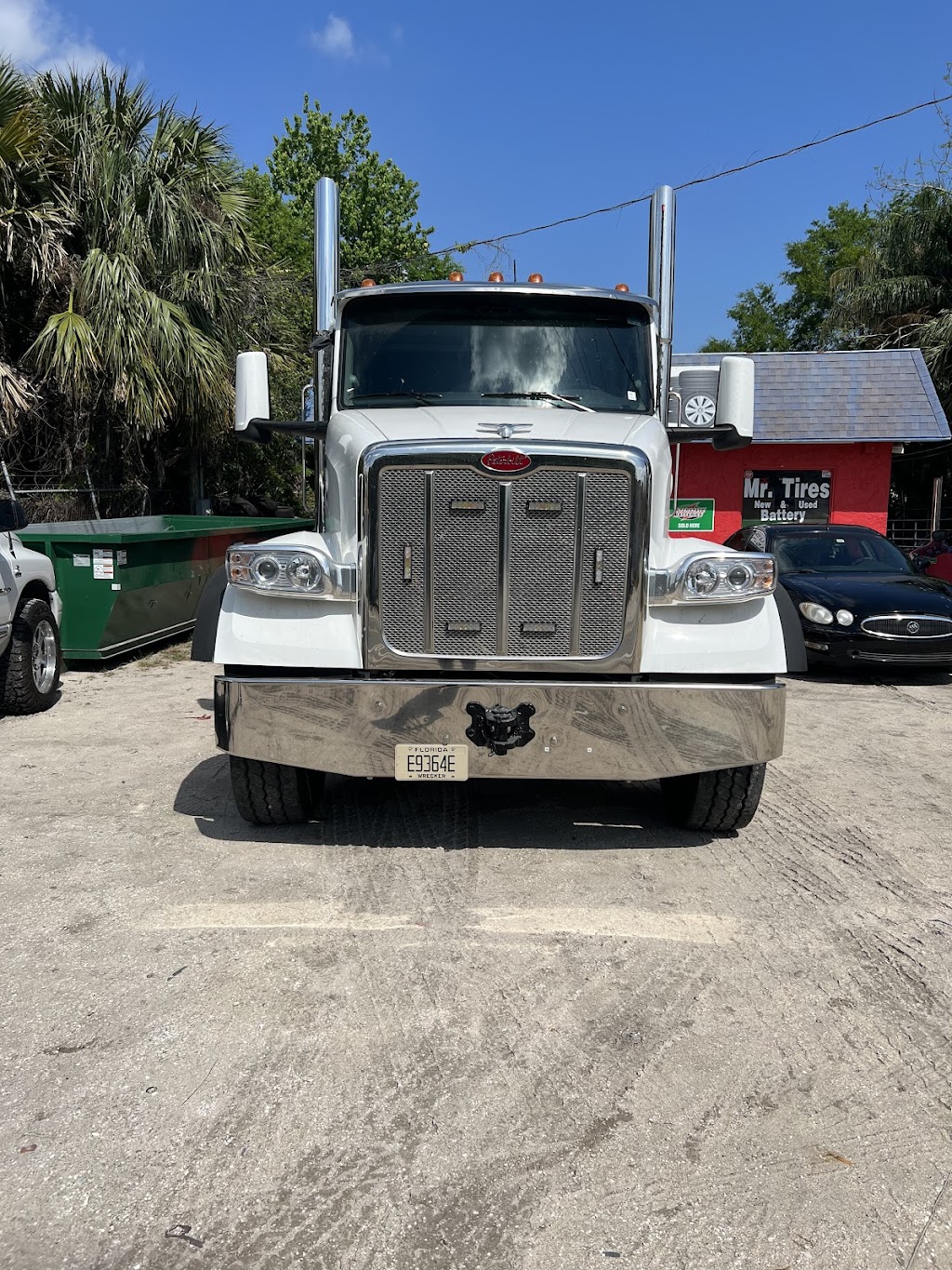 Class M&M Towing & Recovery | 1614 Lake Dr, Cocoa, FL 32926, USA | Phone: (321) 305-5891