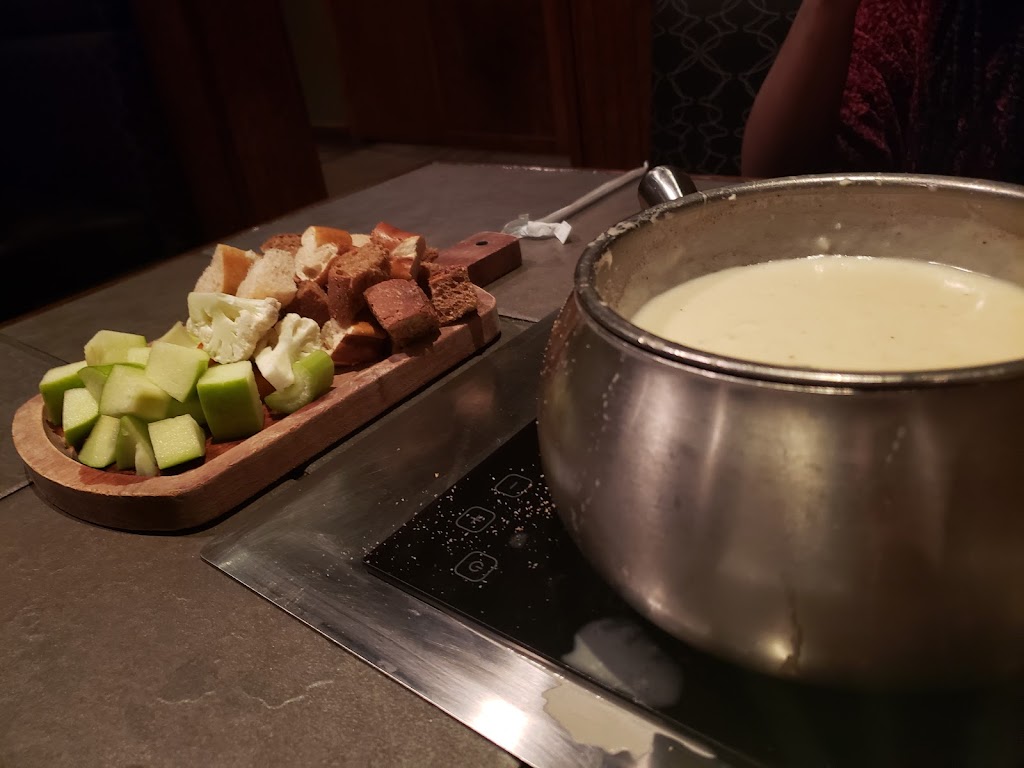 The Melting Pot | 1110 N Glebe Rd, Arlington, VA 22201, USA | Phone: (703) 243-4490