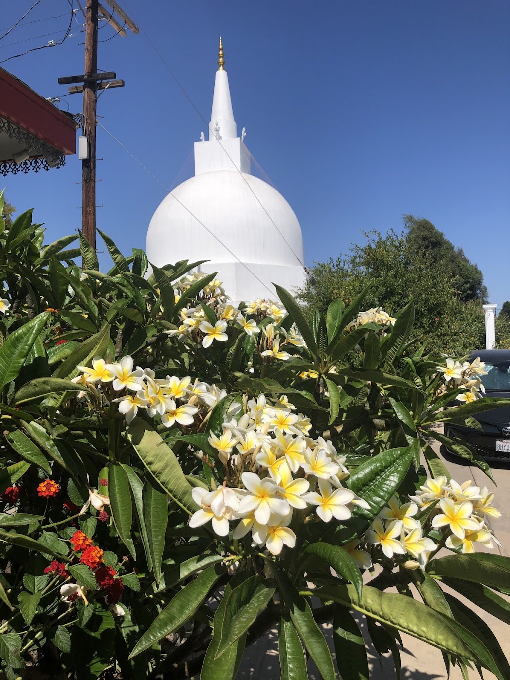 Sarathchandra Buddhist Center | 10717 Oxnard St, North Hollywood, CA 91606, USA | Phone: (818) 760-8361