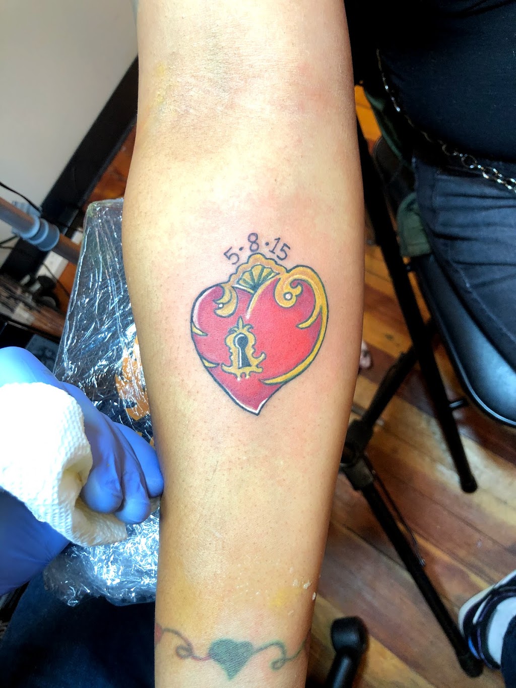 Rose & Dagger Art Studio | 410 York Rd Suite B, Towson, MD 21286, USA | Phone: (443) 275-1023