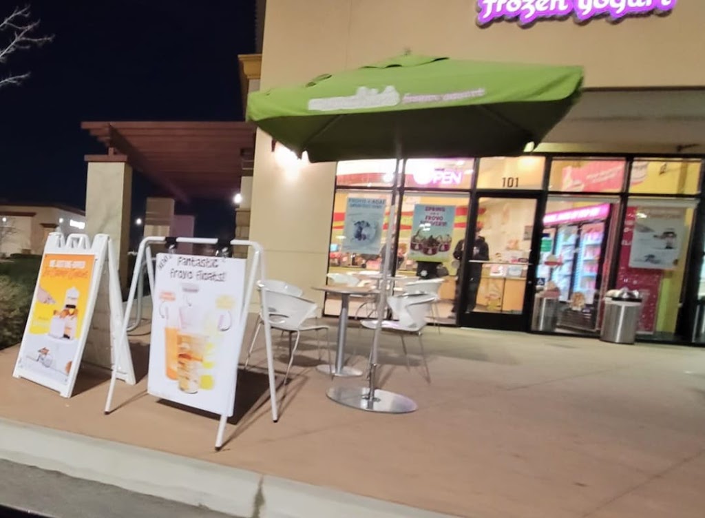 Menchies Frozen Yogurt | 8464 N Friant Rd, Fresno, CA 93720, USA | Phone: (559) 412-2444