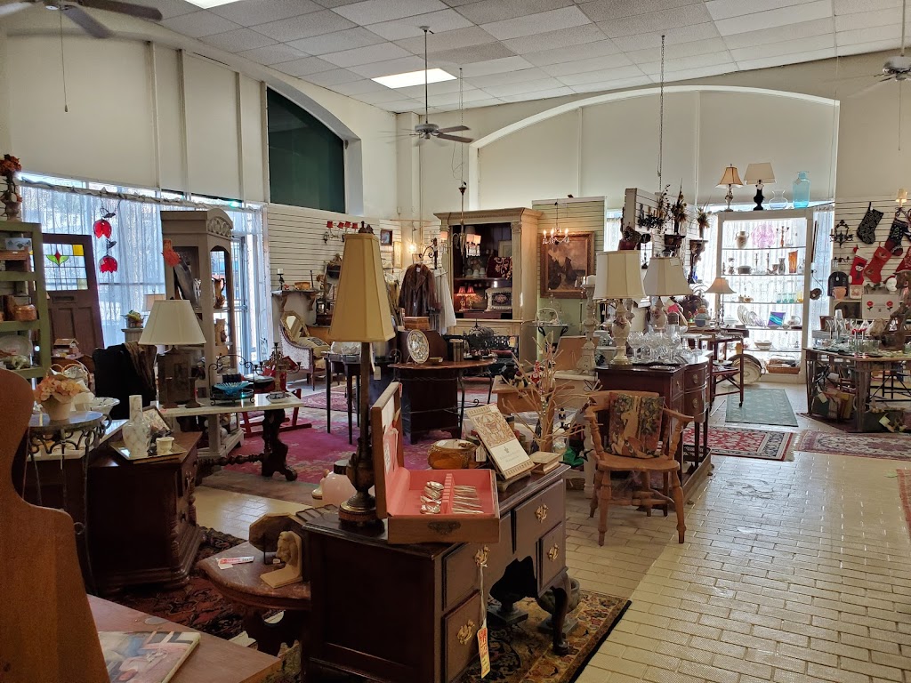 Hanna Antiques Mall | 2424 7th Ave S, Birmingham, AL 35233, USA | Phone: (205) 323-6036