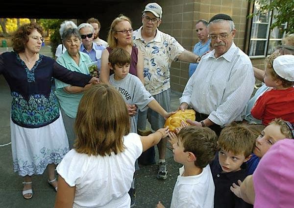 Temple Beth Hillel Richmond | 801 Park Central St, Richmond, CA 94803, USA | Phone: (510) 223-2560