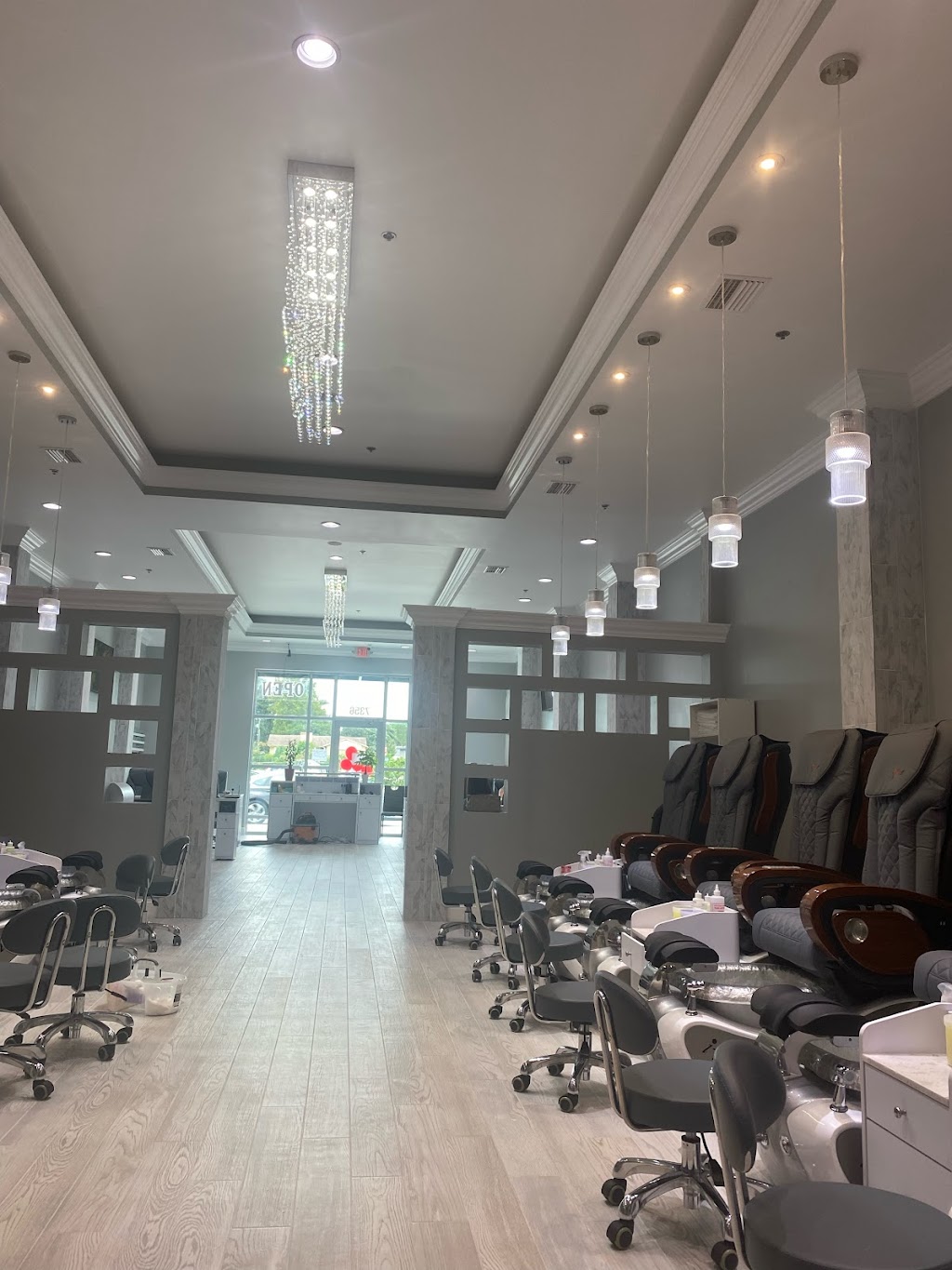 Luxy Nail Spa | 7356 Kathleen Rd, Lakeland, FL 33810, USA | Phone: (863) 816-6474