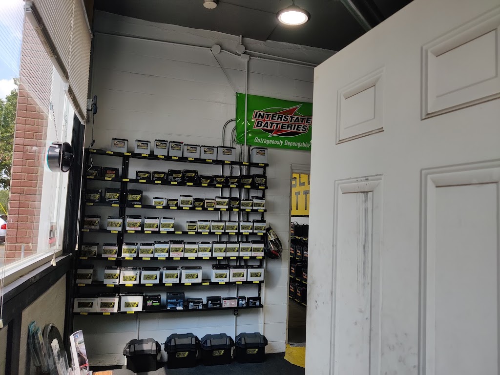 Discount Battery | 2505 Union Lake Rd, Commerce Charter Twp, MI 48382, USA | Phone: (248) 363-0330