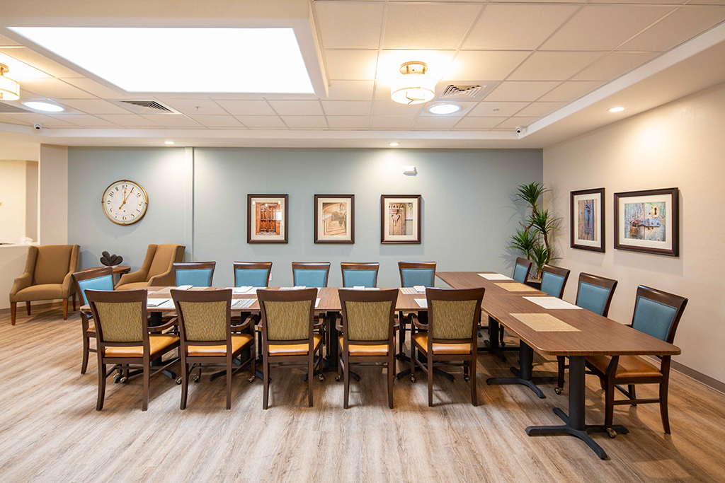 Via Elegante Assisted Living Tucson Mountains | 2797 N Cerrada de Beto, Tucson, AZ 85745, USA | Phone: (520) 429-8544