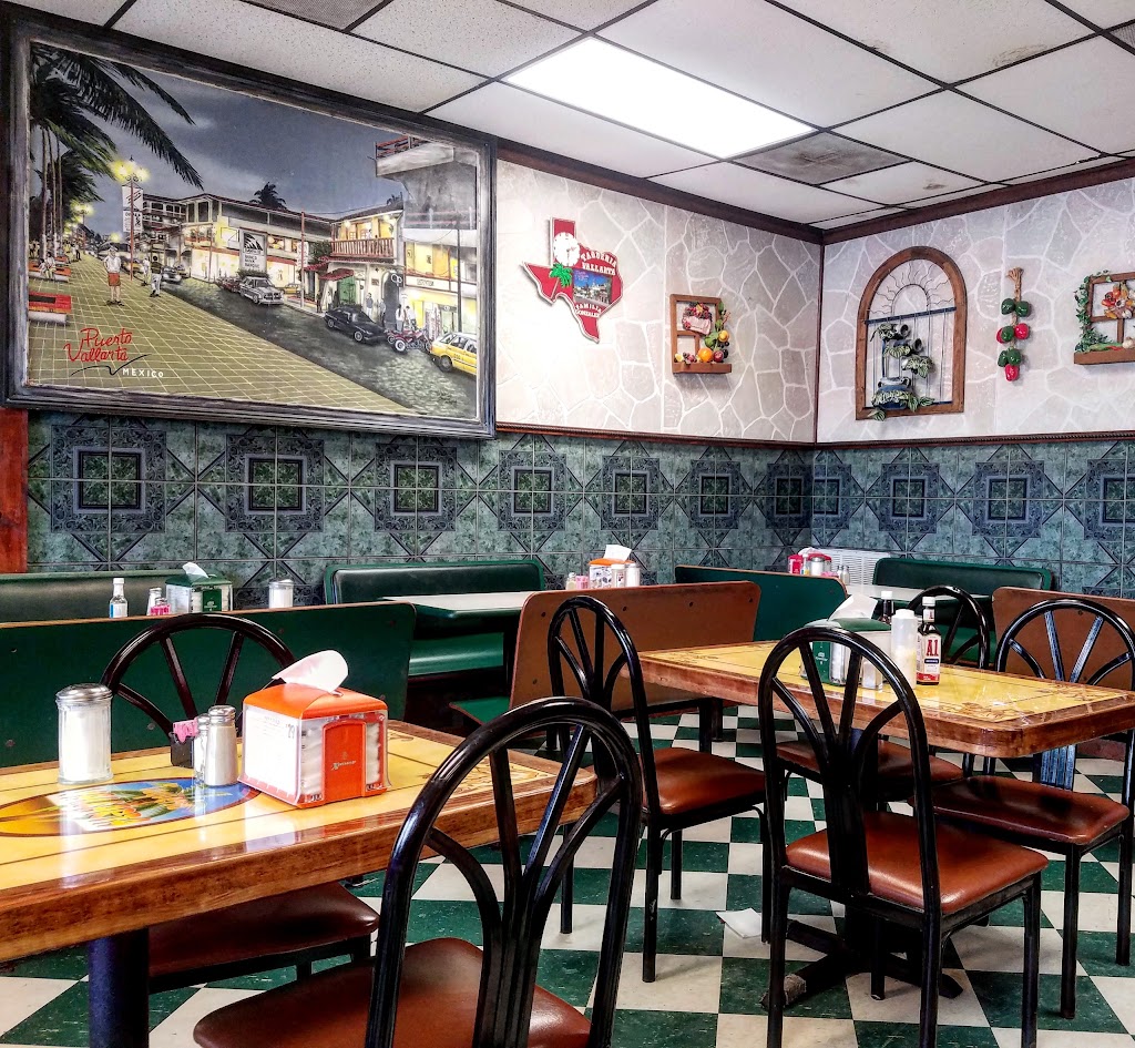 Taqueria Vallarta | 318 TX-359, Mathis, TX 78368, USA | Phone: (361) 547-8041