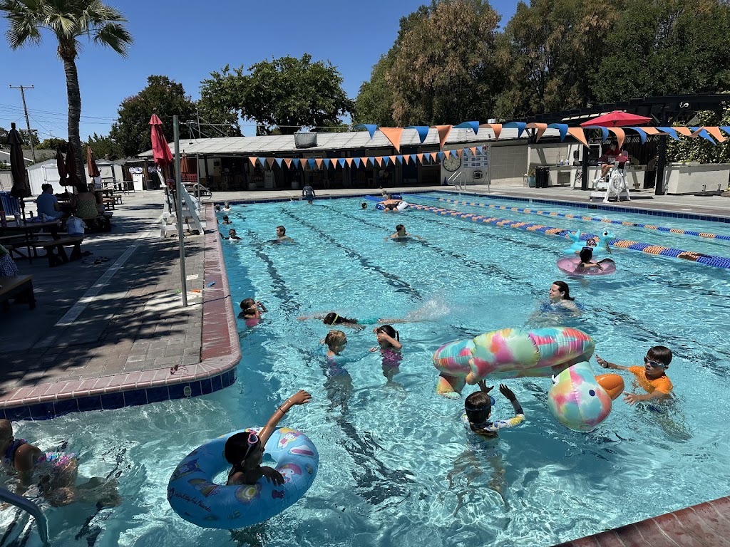 Laurelwood Cabana Club | 3700 Benton St, Santa Clara, CA 95051, USA | Phone: (408) 769-2333