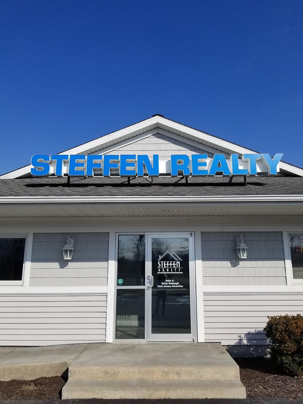 Steffen Realty | 1416 S Huntington St, Syracuse, IN 46567, USA | Phone: (574) 457-4446