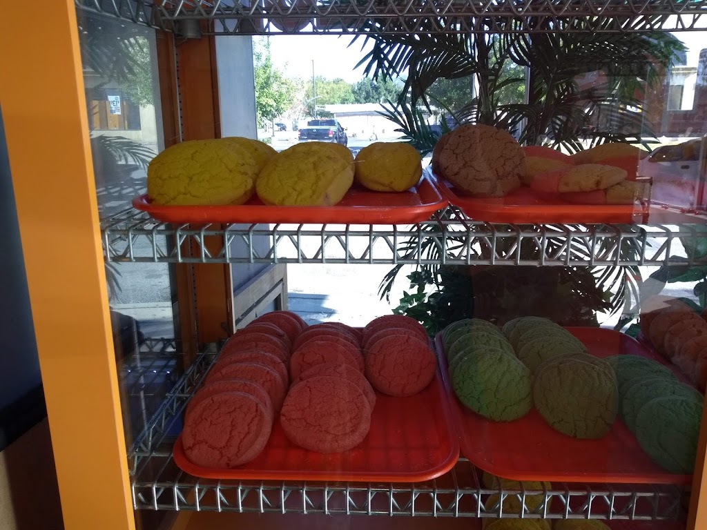 La Fuente Mexican Bakery | 3990 N Sierra Way, San Bernardino, CA 92405, USA | Phone: (909) 882-4015