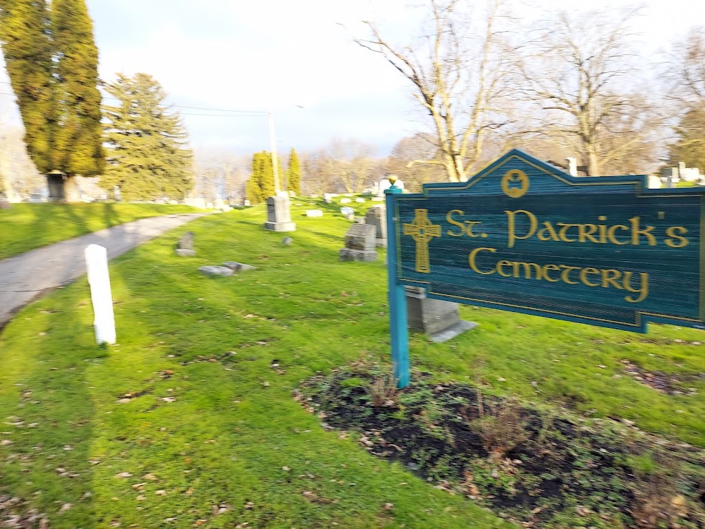 St. Patricks Cemetery | 23 Glenwood Ave, Lockport, NY 14094, USA | Phone: (716) 433-3707