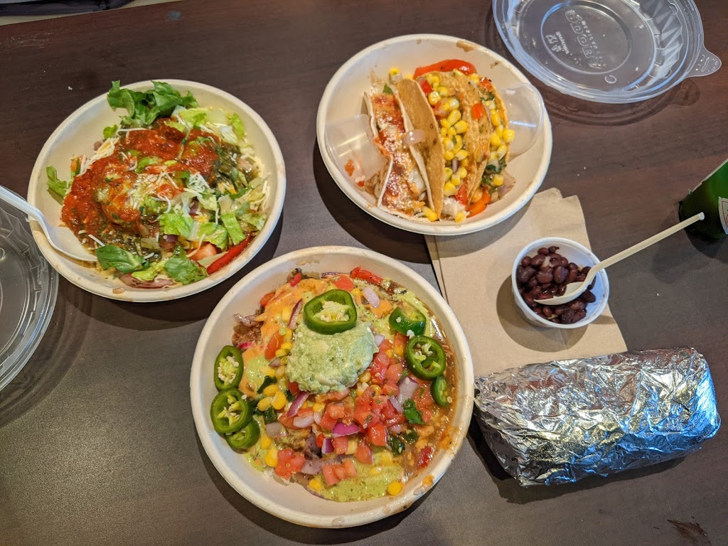 QDOBA Mexican Eats | 3945 Baldwin Rd, Auburn Hills, MI 48326, USA | Phone: (248) 451-1471