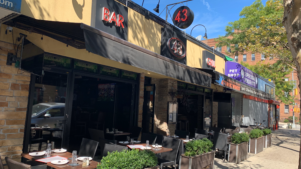 43 Bar & Grill | 4306 43rd St, Queens, NY 11104, USA | Phone: (718) 361-3090