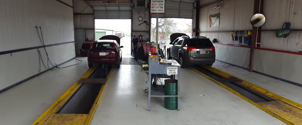 Pit-Stop Oil Change Inc. | 618 E Quinlan Pkwy, Quinlan, TX 75474, USA | Phone: (903) 356-3661