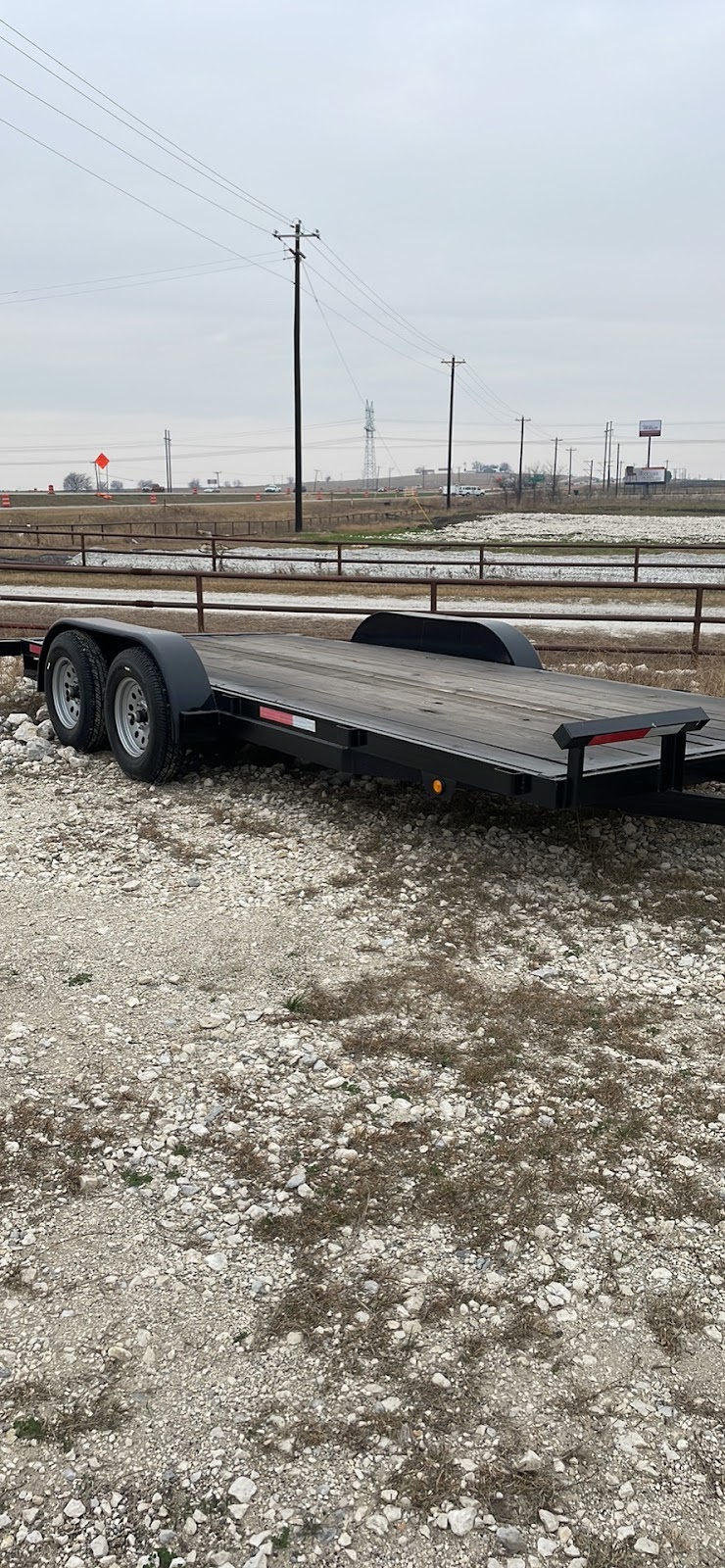 Interstate Trailers of North Texas | 6445 I-35, Gainesville, TX 76240, USA | Phone: (940) 736-7279